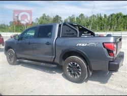 نيسان تيتان